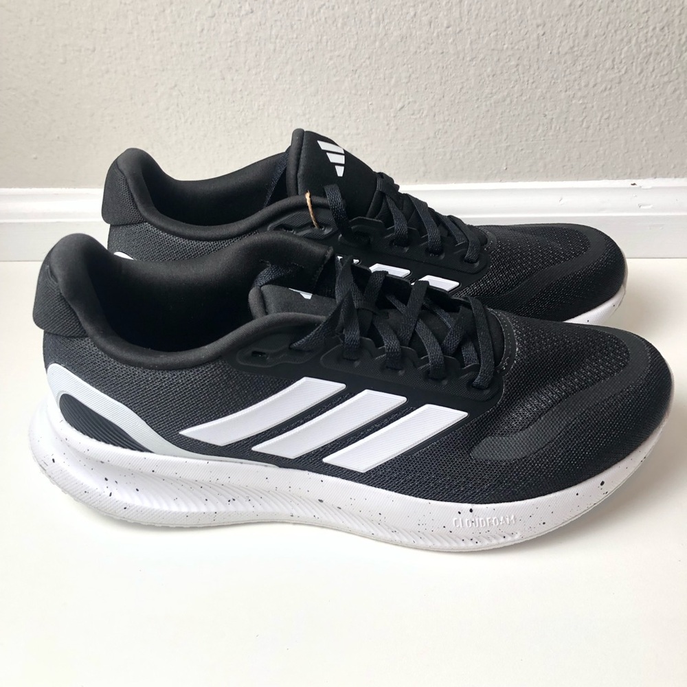Adidas runfalcon 5 size 8.5